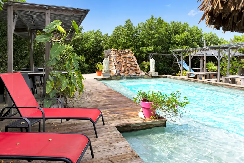 Red palm village bonaire