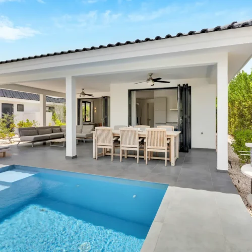 Grand windsock Bonaire villa met prive zwembad